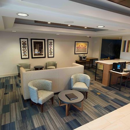 Holiday Inn Express Hotel & Suites West Coxsackie By Ihg Екстериор снимка