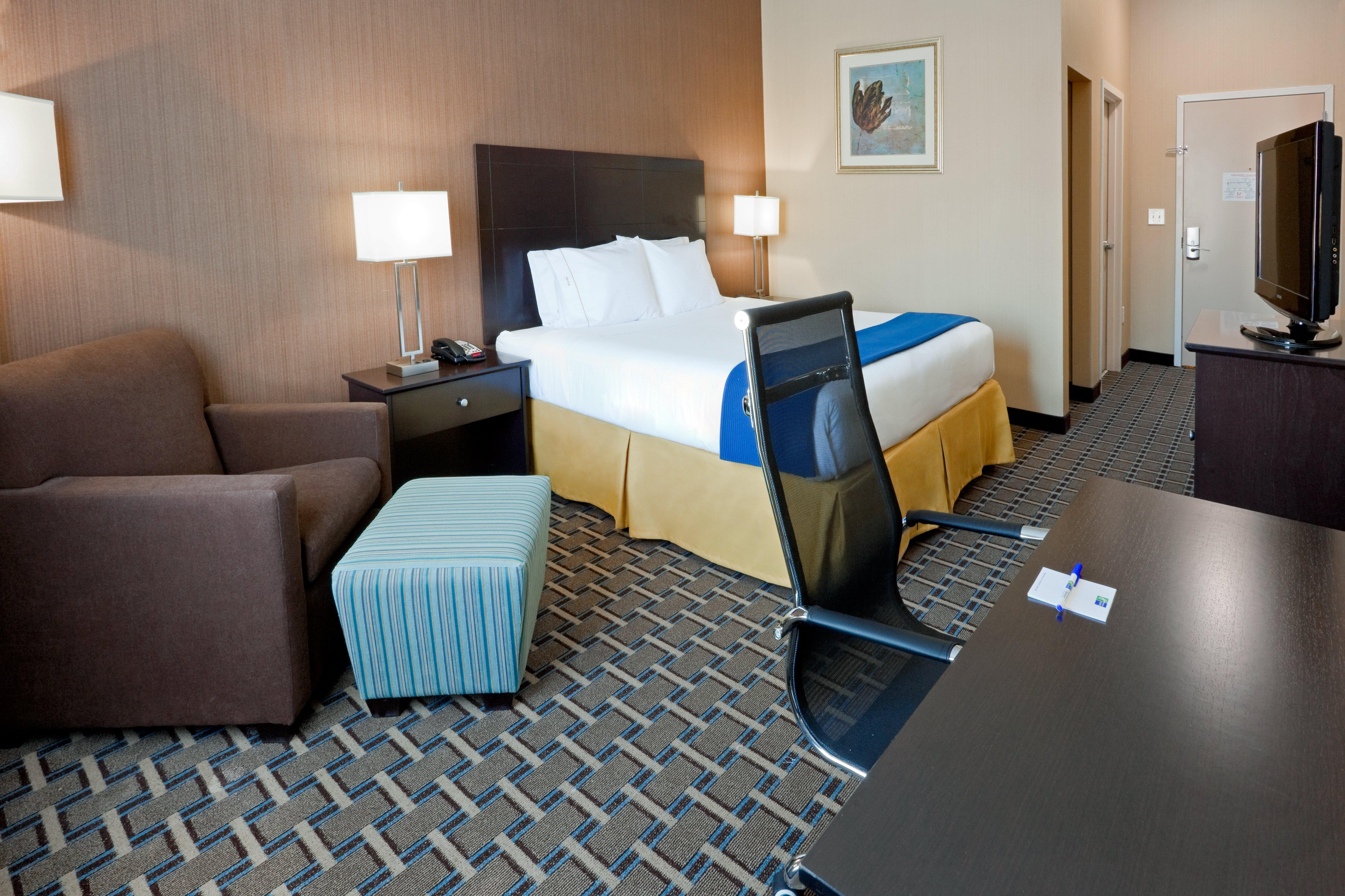 Holiday Inn Express Hotel & Suites West Coxsackie By Ihg Стая снимка