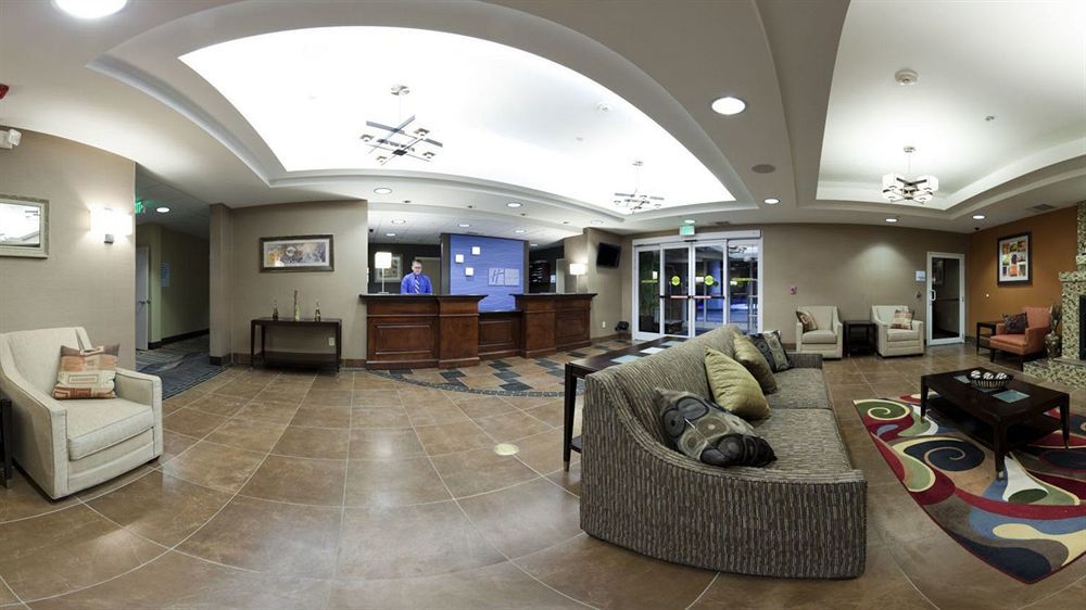 Holiday Inn Express Hotel & Suites West Coxsackie By Ihg Екстериор снимка